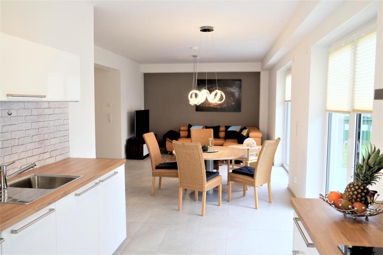 Family + Friends Apartment Ferienwohnung Ransbach-Baumbach Eksteriør billede